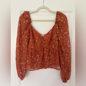 Astr the Label Orange Ruched Puff Sleeve Blouse